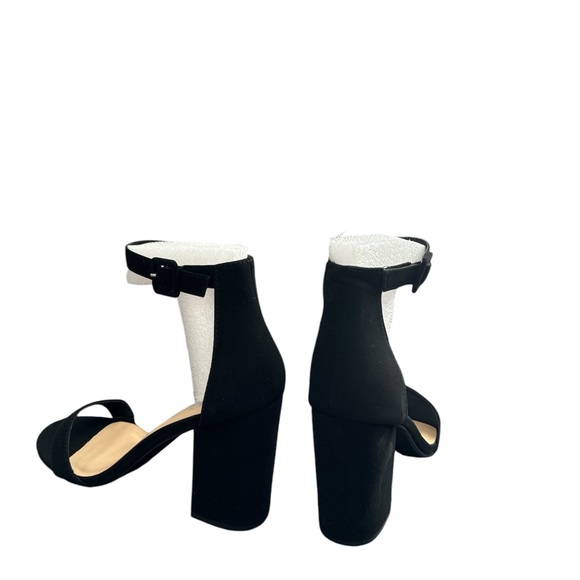 Shein Chunks Heels - Picture 3 of 6